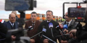 رخروخ يشرف على إعطاء شارة إنطلاق إنجاز خط السكة الحديدية المزدوج يربط “بوغزول بقصر البخاري”