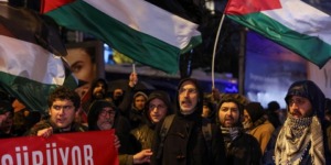 حماس تثمن المواقف الرافضة لانقلاب الاحتلال على وقف النار بغزة