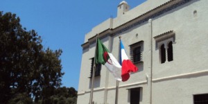 كفى نفاقا!!  فرنسا تستغل الجزائر منذ عقود.. واليمين المتطرف يتجاهل الحقيقة