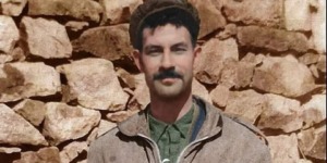 الطاهر عميروشن.. نظرة اختزلت شموخ الأمازيغي ورجولة الجزائري