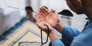 خواطر دعوية.. باسمك اللهمَّ أحيا وأموت