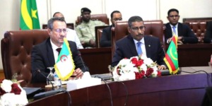 رخروخ يدعو لتسريع إنجاز طريق تندوف-الزويرات لتعزيز التعاون الجزائري-الموريتاني