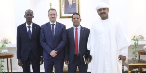 رخروخ يستمع إلى انشغالات قطاع الأشغال العمومية بمنيعة وعين صالح