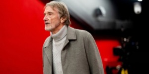 راتكليف يفتح النار على لاعبي يونايتد: “ليسوا جيدين بما فيه الكفاية”  