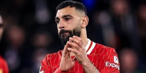 صلاح يكشف: آخر شخص أراسله قبل أي نهائي هي أمي