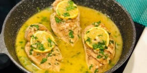 فيلي الدجاج بصوص الليمون