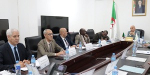 مجلس السلطة الوطنية المستقلة للانتخابات يعقد اجتماعا خصص لدراسة جملة من المواضيع