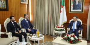 مجمع CNN يرفع مقترح إطلاق أكاديمية تكوينية للطلبة الجزائريين إلى طاولة بداري