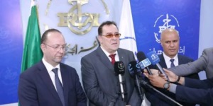 مزيان يكشف: استكمال إعداد كل النصوص التنظيمية التي تؤطر العمل الصحفي