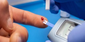 هل توجد علاقة بين المواد المضافة والإصابة بالسكري؟