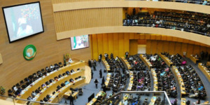 حماس تشيد بطرد سفير الاحتلال الصهيوني من مؤتمر بأديس أبابا