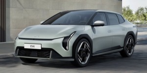 كيا EV4 سيدان الكهربائية