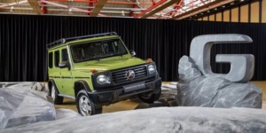مرسيدس تكشف عن سيارتها الاسطورية G-Class