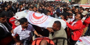 كذب ادعاءات الاحتلال حول جريمة اغتيال عمال الإغاثة برفح