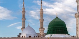 النبي صلى الله عليه وسلم يوم أحد