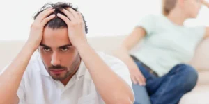 كيف يتعامل الرجل في حال الانفصال العاطفي؟