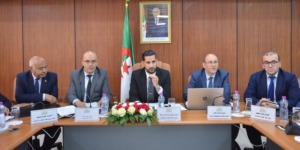 أسامة عرباوي يدعو إلى تطوير المنظومة المصرفية وتعزيز الشمول المالي