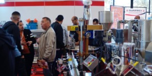 “جازاغرو 2025”.. فضاء دولي للصناعات الغذائية يعزز مكانة الجزائر كوجهة استثمارية واعدة