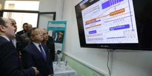 الجزائر تُصمم أول رقاقة إلكترونية محلية بدقة عالية بقيادة باحثيها