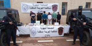 وهران: الإطاحة بشبكة إجرامية عابرة للحدود ينطلق نشاطها من المغرب وضبط قرابة 9 كلغ من الكوكايين 