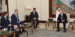 رئيس الجمهورية يستقبل وزير الشؤون الخارجية التركي