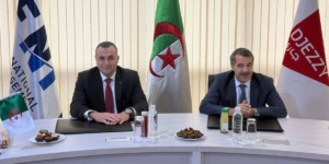 زروقي: نعمل على مواكبة ديناميكية تحديث قطاع الاتصالات والنشر الوشيك لتقنية الجيل الخامس