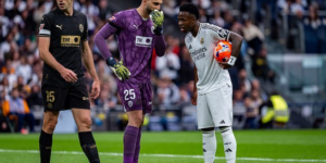 مامارداشفيلي ينتظر 50 يورو من فينيسيوس