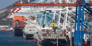 نظام المخزن  يحول البنية التحتية للمغرب إلى جسر لإبادة الشعب الفلسطيني  