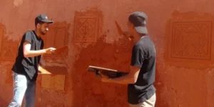 دورة تكوينية حول تقنيات البناء بالطين