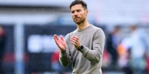 رئيس ليفركوزن: تمنيت فوزًا كاسحًا لريال مدريد لحماية ألونسو من الشائعات