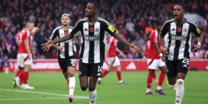 إيدي هاو: علينا الفوز بـ 9 نهائيات