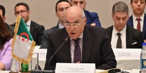 عطاف يدعو من أديس أبابا إلى مواصلة الالتزام بالشراكة الاستراتيجية الجزائرية-الإثيوبية