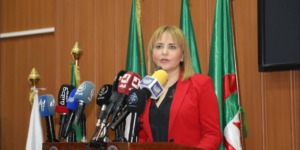 حملاوي تؤكد على أهمية انخراط المرأة في مختلف الأنشطة الجمعوية والحياة السياسية