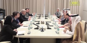 بوغالي يلتقي نظيره البحريني