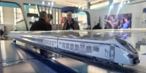 السكك الحديدية الجزائرية تجدد قاطراتها القديمة بتكنولوجيا حديثة وكفاءات وطنية