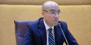 شايب يدعو إلى ضرورة العمل لتحسين ظروف الاستقبال على مستوى الشبكة القنصلية