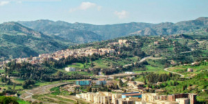 تابلاط.. مدينة المياه والاخضرار