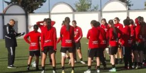 المنتخب الوطني يعسكر بسيدي موسى