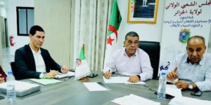 مناقشة سبل الاعتناء بالفئات الهشة المتكفل بها من مديرية النشاط الاجتماعي بالعاصمة