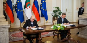 التوقيع على إعلان مشترك وعدة اتفاقيات ومذكرات تفاهم جديدة بين الجزائر وسلوفينيا