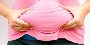 دهون البطن.. تُضعف الذاكرة والتحكم في المشاعر