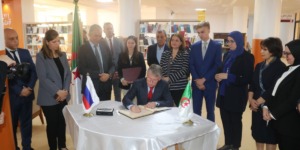 تعزيز التعاون الجزائري-الروسي في مجال البحث العلمي وتبادل الطلبة