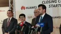 وزارة التكوين والتعليم المهنيين توقع اتفاق شراكة مع شركة هواوي