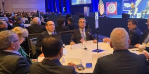 وفد جزائري من 35 شركة يشارك في أشغال قمة الولايات المتحدة الأمريكية للاستثمار