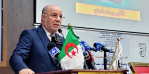 بلمهدي يدعو الجامعة الجزائرية إلى تعميق البحث في القامات العلمية الوطنية