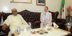 حملاوي تزور الخليفة العام للزاوية التيجانية