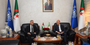 بداوي يستقبل سعادة سفير دولة فلسطين بالجزائر