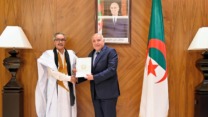 وزير الخارجية يتسلم نسخا من أوراق اعتماد سفراء جدد بالجزائر