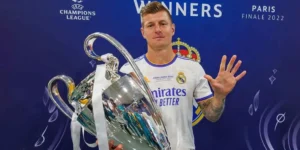 كروس يثير غضب جماهير البارصا