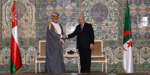 بيان مشترك بين الجزائر وسلطنة عمان: التأكيد على مواصلة العمل لتعزيز علاقات التعاون والشراكة